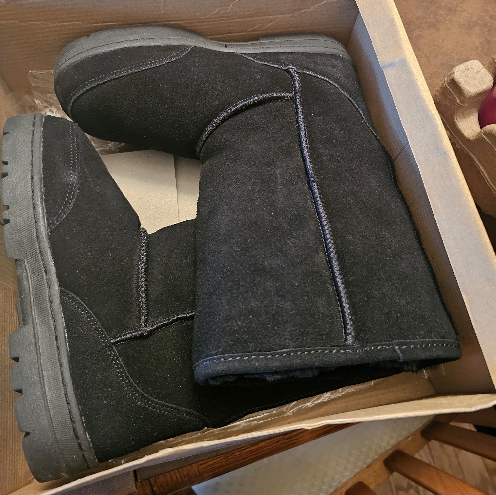 BearPaw Boots